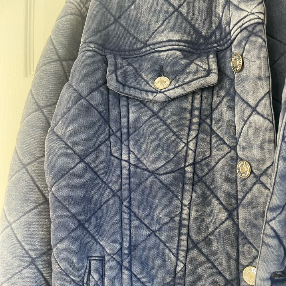 Quilted Jacket - Picture 5 of 5